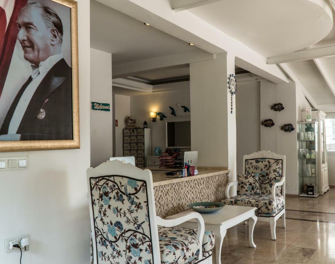 Otel Yeni Чесме Екстериор снимка